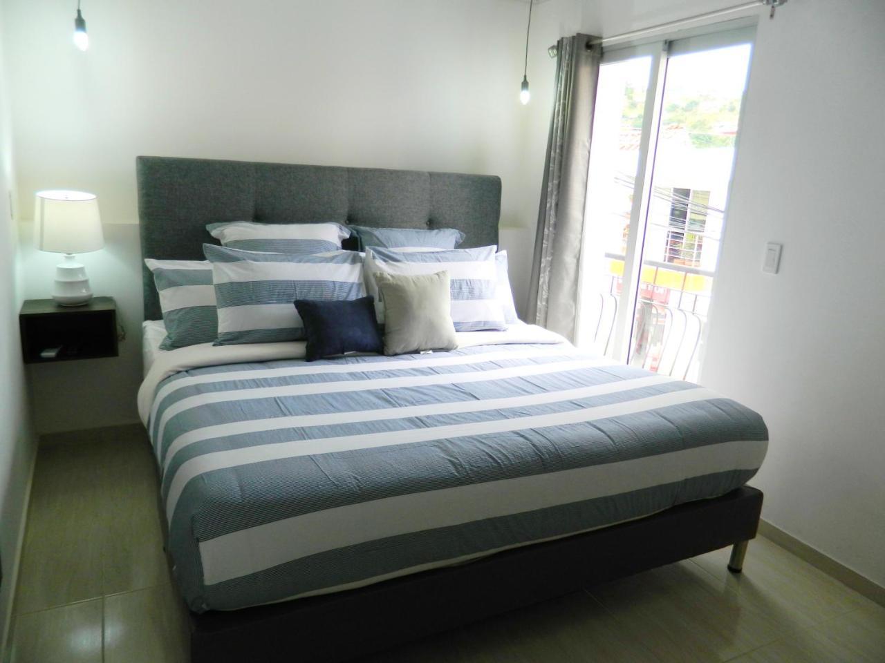 Dona Maria Hotel Boutique Ocaña Kültér fotó