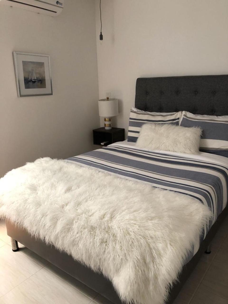 Dona Maria Hotel Boutique Ocaña Kültér fotó